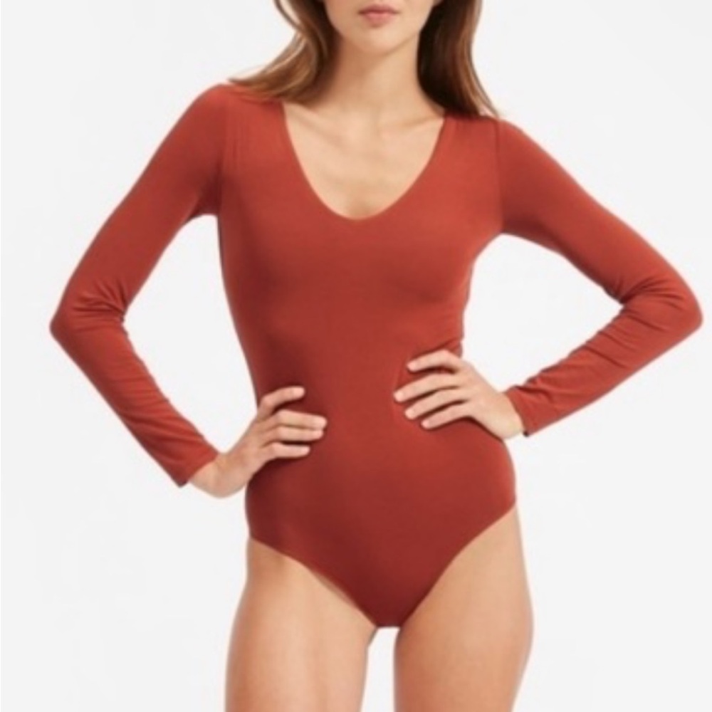 Everlane xs Women's Long Sleeve vneck Neck Bodysuit - Rust